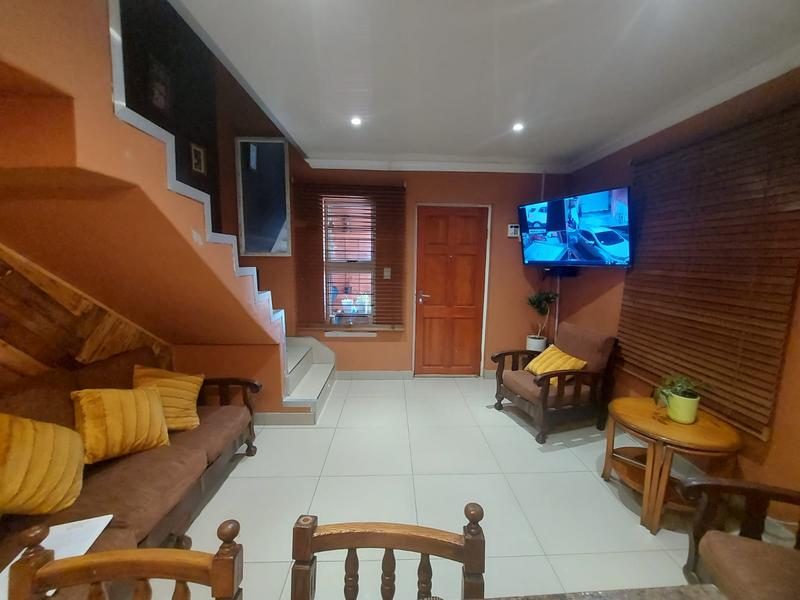 3 Bedroom Property for Sale in Mitchells Plain Central Western Cape